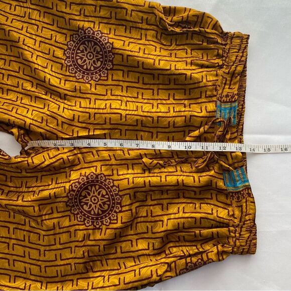 Made in India Silk Yellow/ Brown Floral Boho Palazzo Harem Pants Size Medium - Picture 14 of 15